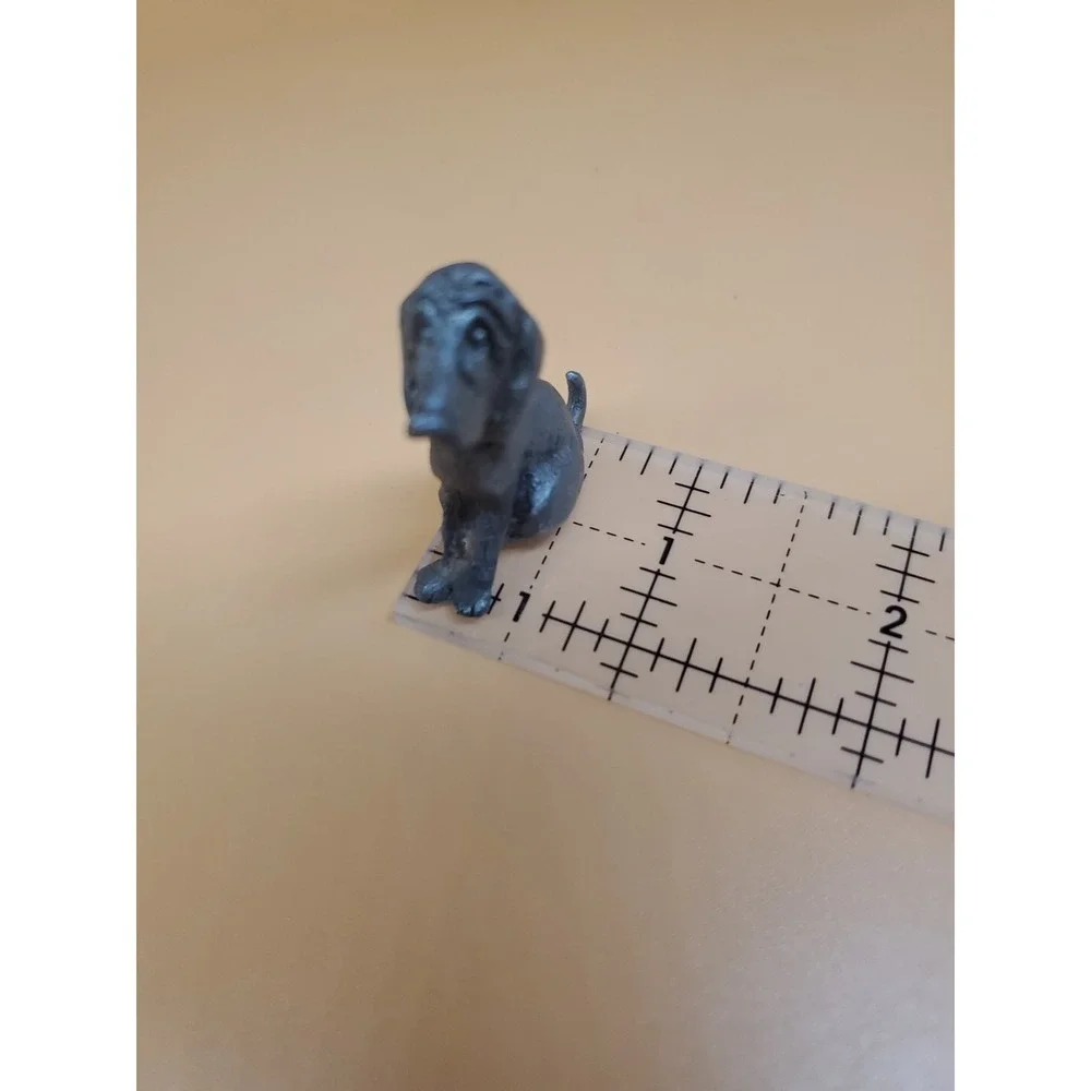 Vintage Signed 1990 Shadow Hound Dog Pewter Mini Figurine. Hunting Dog Keepsake